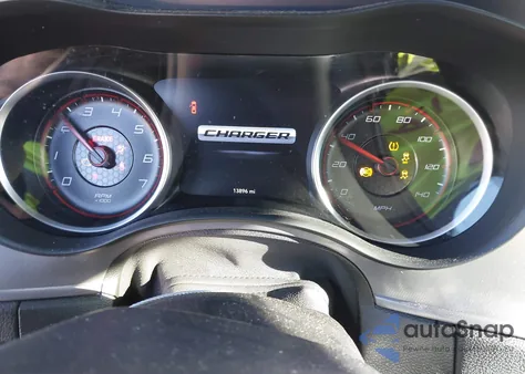 2023 Dodge Charger Sxt из США, поврежденный, VIN 2C3CDXBG1PH673684